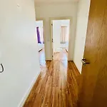 Waterfront Views 2 Beds 2 Baths Appartamento