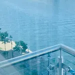 Waterfront Views 2 Beds 2 Baths Appartement *