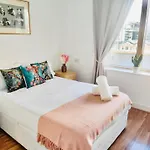 Waterfront Views 2 Beds 2 Baths Appartement *