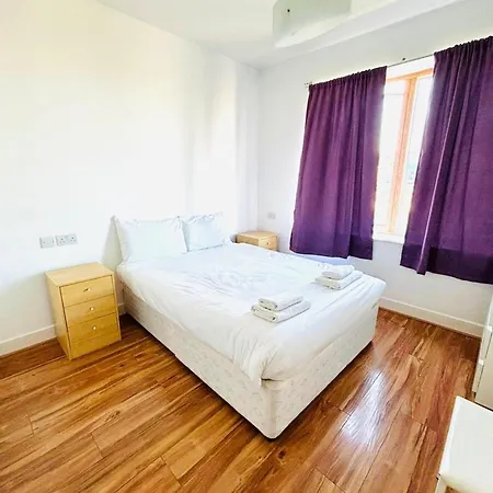 Super Grand Water Front View 2 Beds 2 Baths Apartment