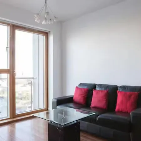 Apartament Super Grand Water Front View 2 Beds 2 Baths Dublin