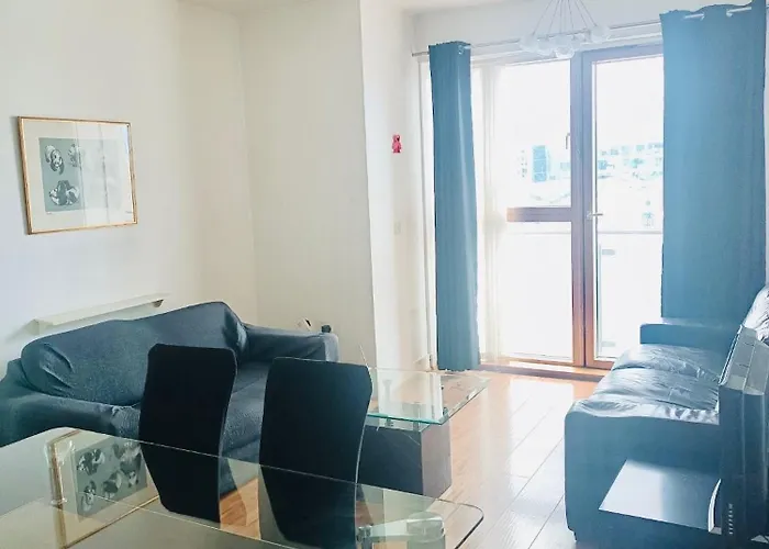 Super Grand Water Front View 2 Beds 2 Baths 아파트 *