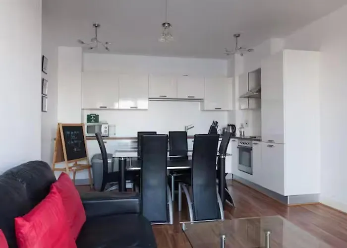 Super Grand Water Front View 2 Beds 2 Baths *