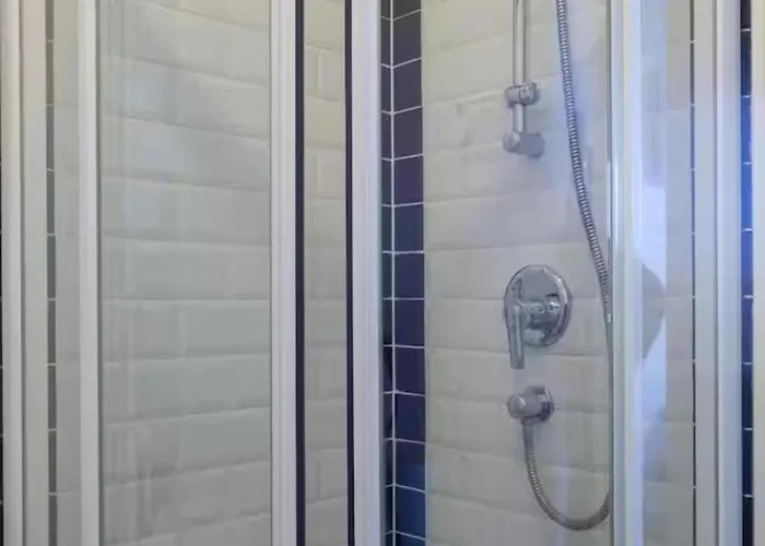 Super Grand Water Front View 2 Beds 2 Baths * 더블린