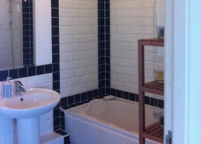 Super Grand Water Front View 2 Beds 2 Baths Lägenhet *